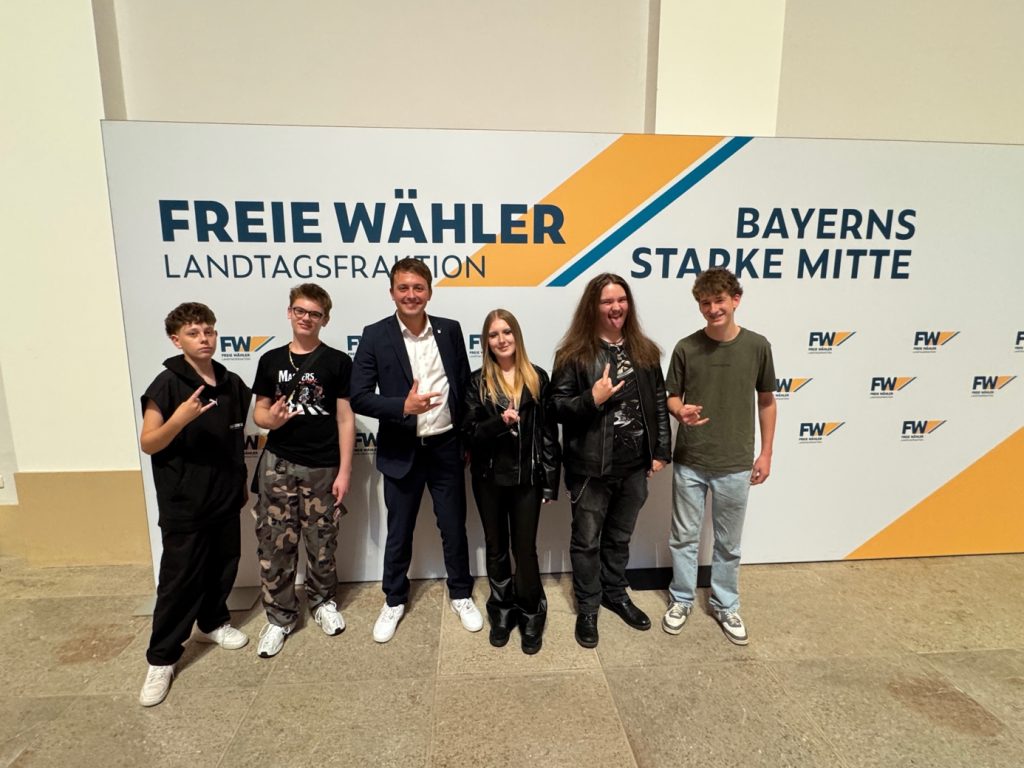 Landkreis Cham-Jugend rockt den Bayerischen Landtag: MdL Preidl lädt zum Jugendempfang