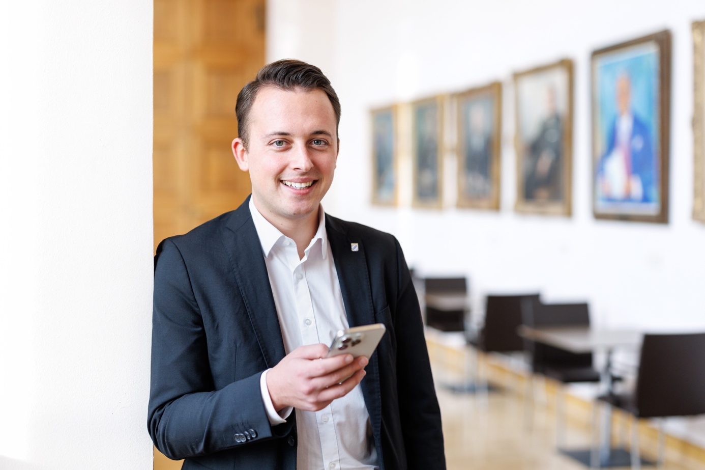 Kompetenz statt Verbot: MdL Preidl freut, dass mit dem Medien- und KI-Budget die Oberpfälzer Schulen fit für die Zukunft gemacht werden.